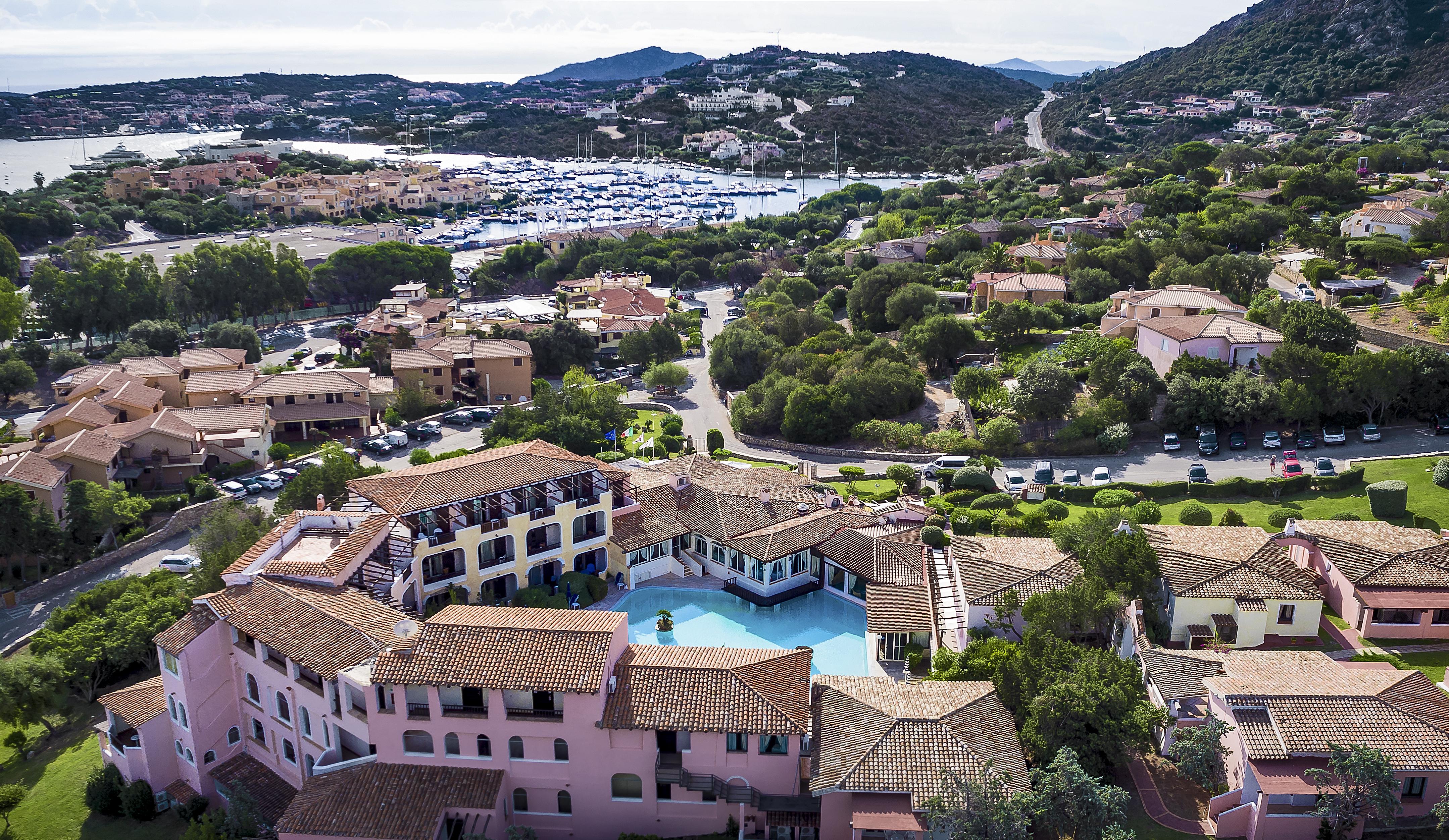 Colonna Park Hotel Porto Cervo Bagian luar foto