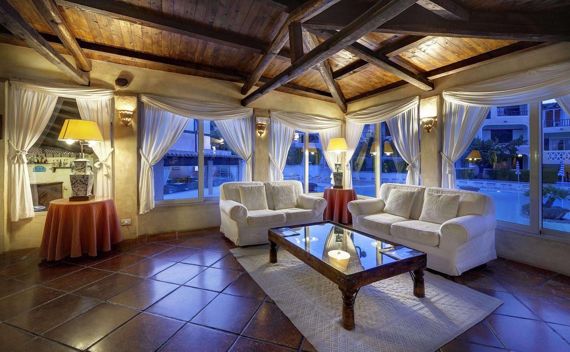 Colonna Park Hotel Porto Cervo Bagian luar foto